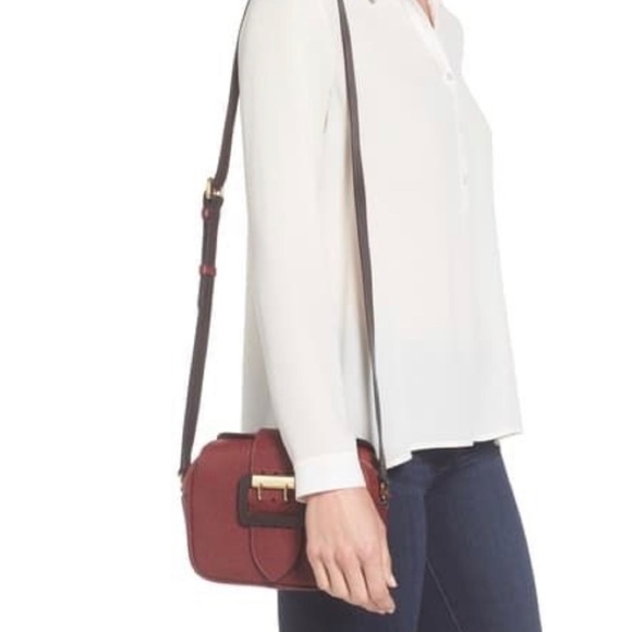 Burberry Small Buckle Crossbody - Picture 7 of 7